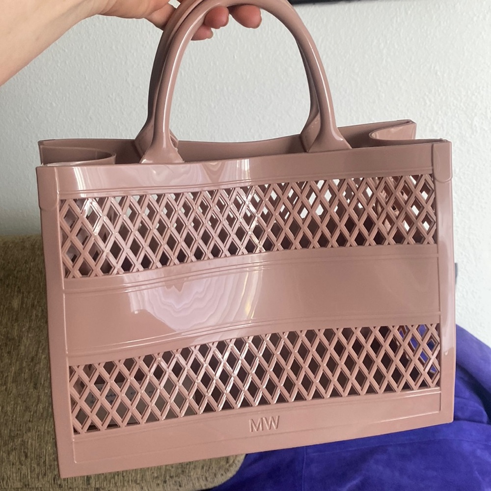 Ultimate tote soft pink plastic tote Bag open weave beach ware gym carryall